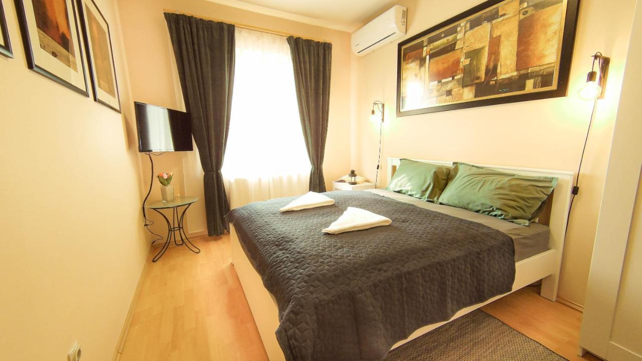 Notafa Vendeghaz Eger Hotel Exterior photo